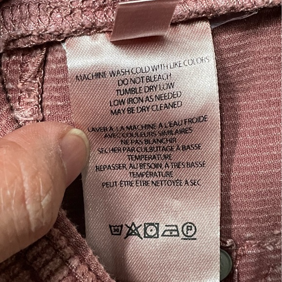 Anthropologie Pilcro Slim Boyfriend Cropped Corduroy Pants- Size 29 - Picture 6 of 10